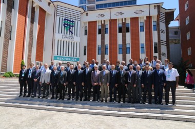 Bölgesel Kalkınma Odaklı Misyon Farklılaşması ve İhtisaslaşma Olağan Toplantısı Rize'de Düzenlendi 